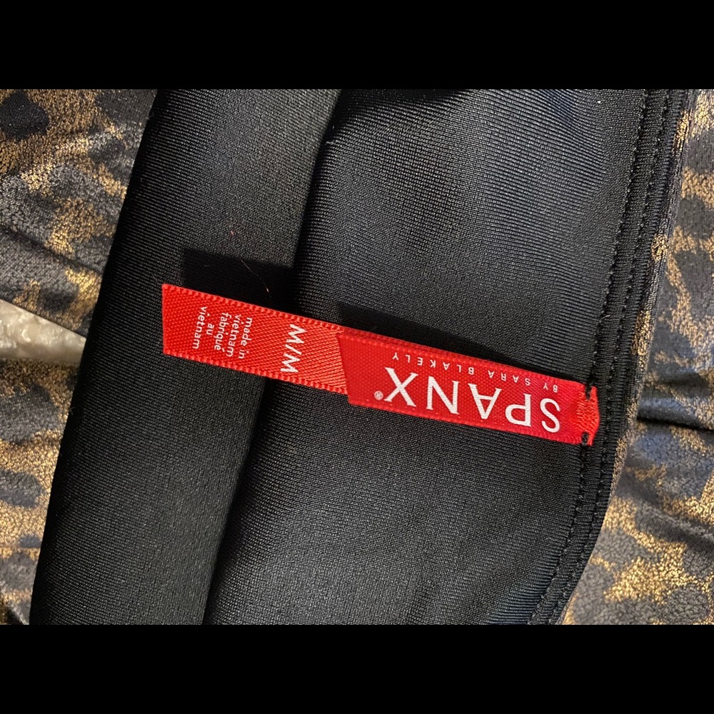 SPANX leopard leggings
